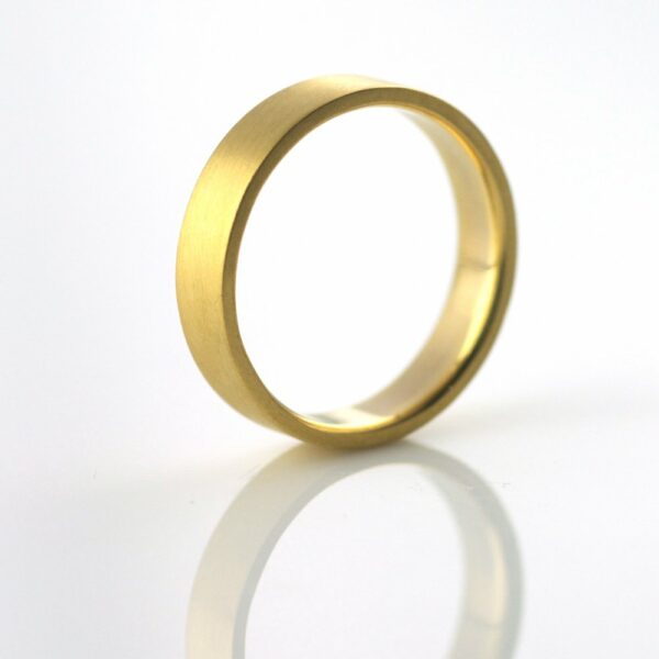 22k_yellow_gold_recycled_ethical_resposible_jewelry_portland__or_vk_designs_val_wedding_ring