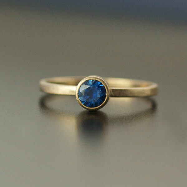 blue sapphire ring 4.5mm bezel set