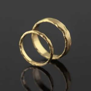 melted gold ring set