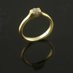uncut diamond ring in yellow gold handmade